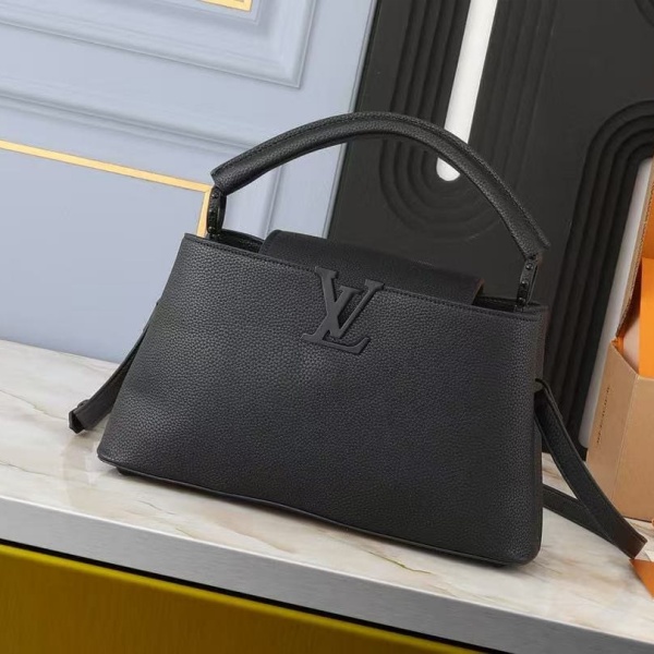 LOUIS VUITTON  Capucines M23956 33CM 루이비통 숄더백