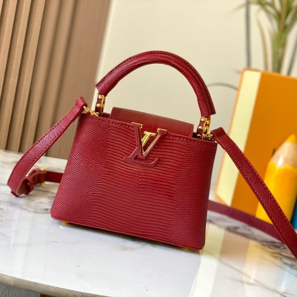LOUIS VUITTON  Capucines M99527 21CM 루이비통 토트백