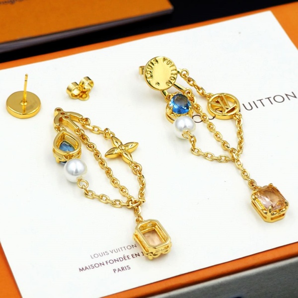 LOUIS VUITTON  Heirloom Pendant XE877-3570 루이비통 귀걸이