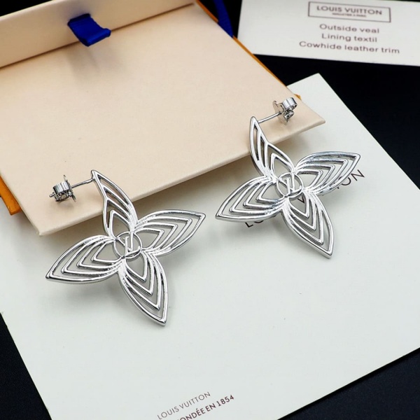 LOUIS VUITTON  Breeze  XE873-3570  루이비통 귀걸이