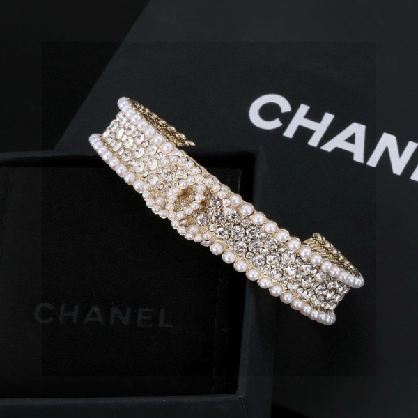 CHANEL  샤넬  팔찌