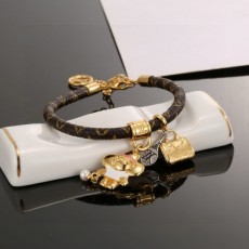 LOUIS VUITTON   루이비통   팔찌