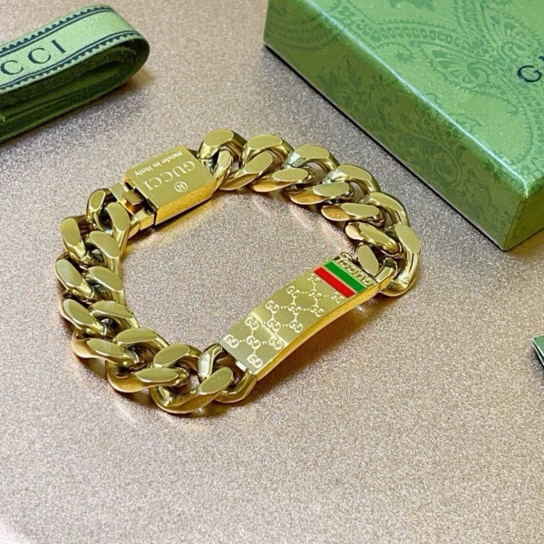 GUCCI  구찌  팔찌