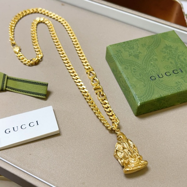 GUCCI   Anger Forest  구찌  목걸이