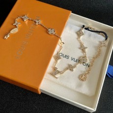 LOUIS VUITTON   루이비통  목걸이