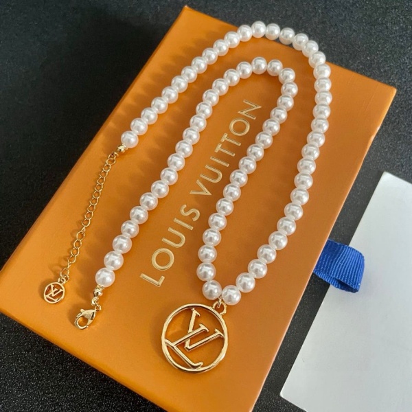LOUIS VUITTON  루이비통  목걸이