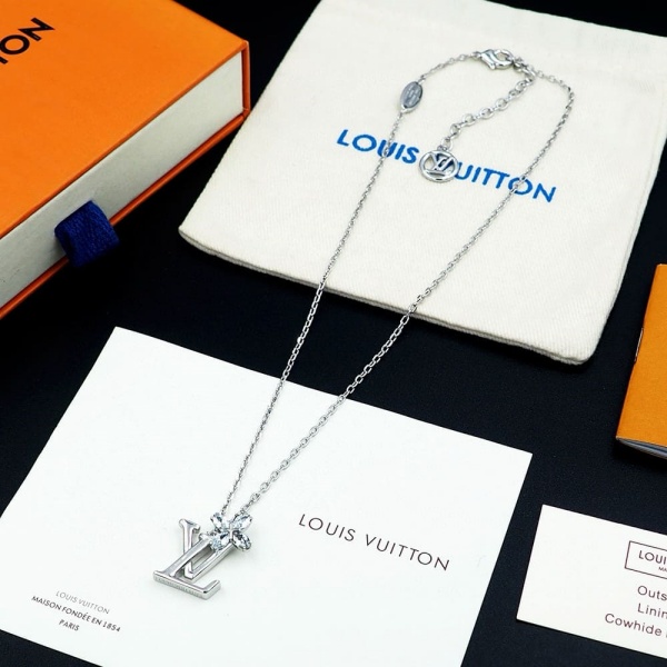 LOUIS VUITTON  XP861-2856  루이비통  목걸이