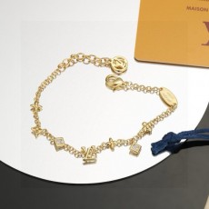 LOUIS VUITTON   루이비통  팔찌