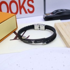 LOUIS VUITTON   루이비통  팔찌