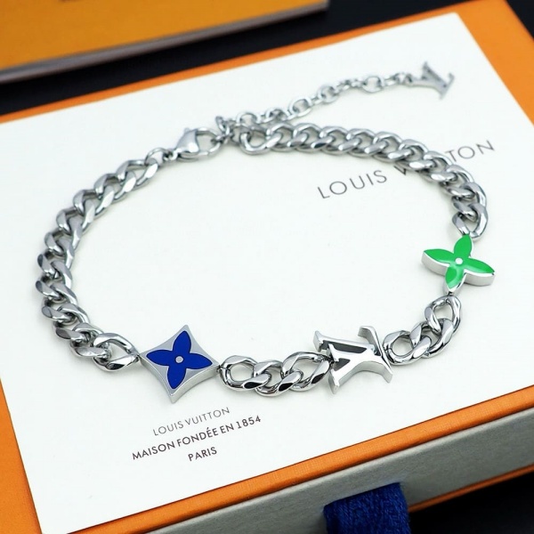 LOUIS VUITTON   루이비통  팔찌