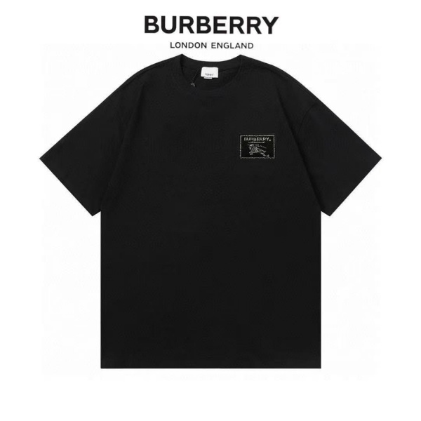 BURBERRY  버버리  반팔티  남녀공용