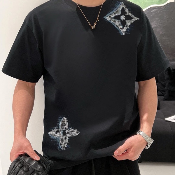 LOUIS VUITTON  루이비통  반팔티 남녀공용