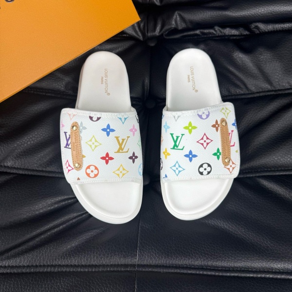 LOUIS VUITTON  루이비통  슬리퍼