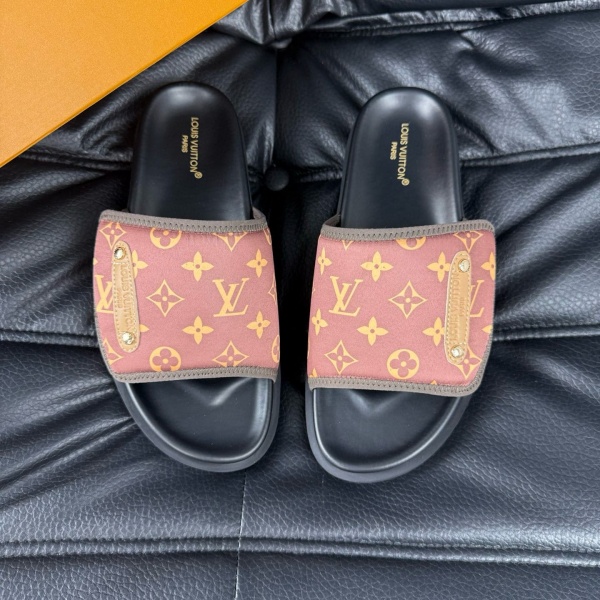 LOUIS VUITTON   루이비통   슬리퍼
