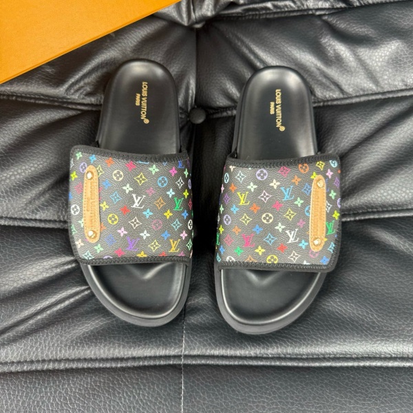 LOUIS VUITTON   루이비통   슬리퍼