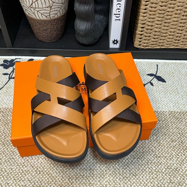 HERMÈS   Kazimir  에르메스   슬리퍼