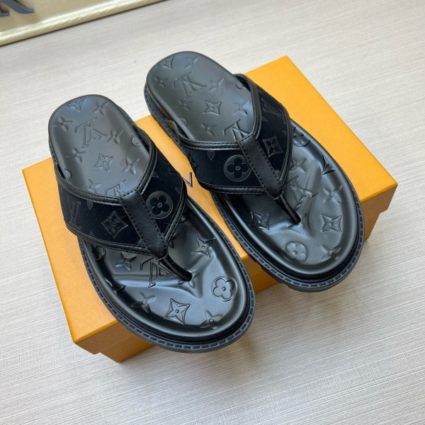 LOUIS VUITTON   루이비통   슬리퍼