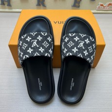 LOUIS VUITTON  루이비통   슬리퍼