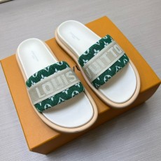 LOUIS VUITTON  루이비통   슬리퍼