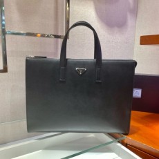 PRADA    2VG039   프라다   클러치백