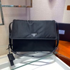PRADA  1BD256  프라다   숄더백