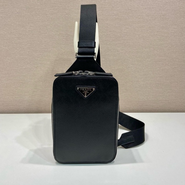 PRADA   2VZ106  프라다  힙색
