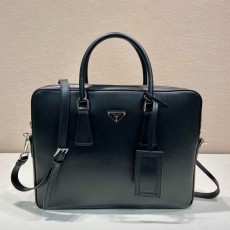 PRADA   2VE368  프라다   클러치백