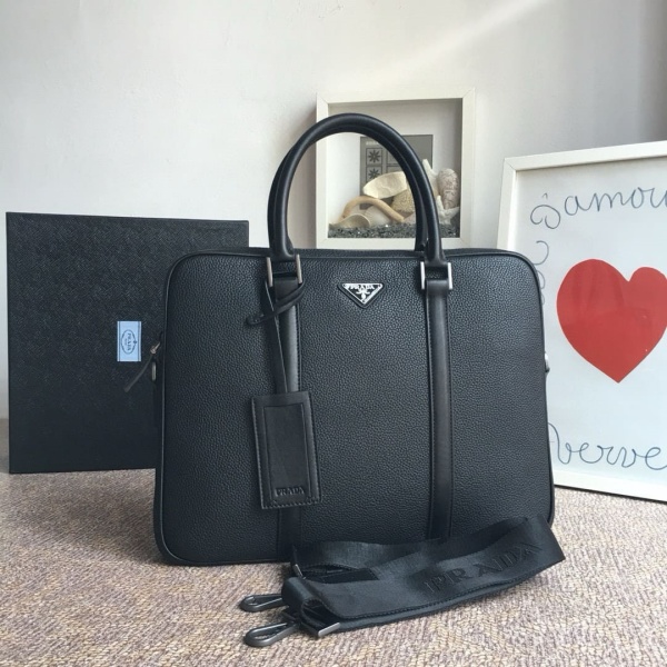 PRADA   2VE368  프라다  클러치백