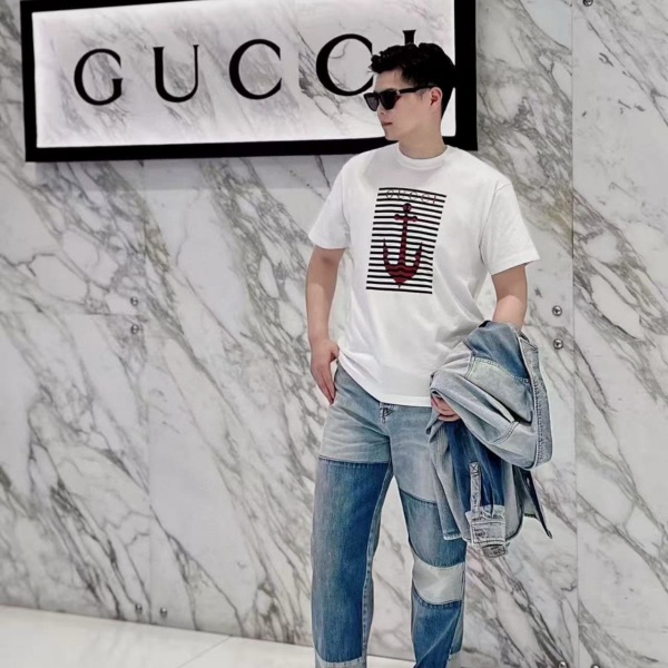 GUCCI   ML-2032  구찌   반팔티   남녀공용