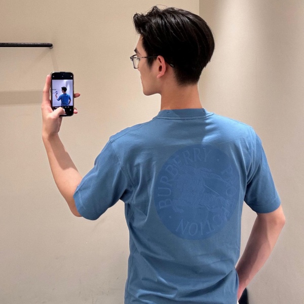 BURBERRY  XD-8784  버버리   반팔티   남녀공용