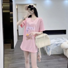 GUCCI  구찌  반팔티  남녀공용
