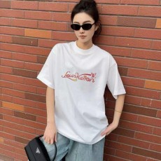 LOUIS VUITTON   루이비통  반팔티  남녀공용