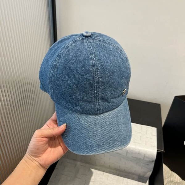 CHANEL  샤넬   볼캡 모자