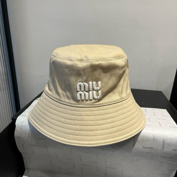 MIU MIU  미우 미우  사파리모자