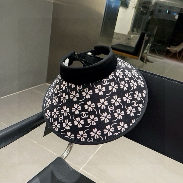 CHANEL  샤넬   선캡모자