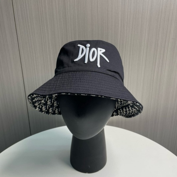 DIOR  디올   사파리 모자