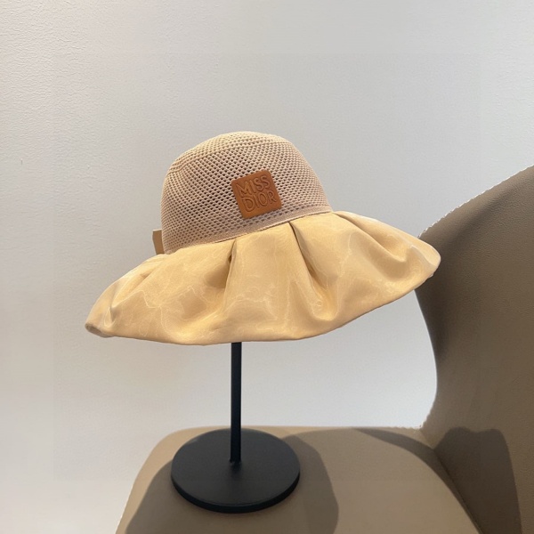 DIOR   디올  사파리 모자