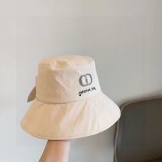 DIOR   디올  사파리 모자