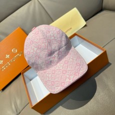LOUIS VUITTON  루이비통  볼캡  모자