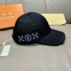 LOUIS VUITTON  루이비통  볼캡  모자