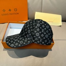 LOUIS VUITTON  루이비통  볼캡  모자