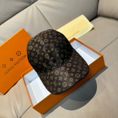 LOUIS VUITTON  루이비통  볼캡  모자