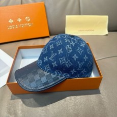 LOUIS VUITTON  루이비통  볼캡  모자