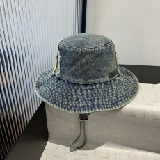 LOUIS VUITTON  루이비통   사파리 모자