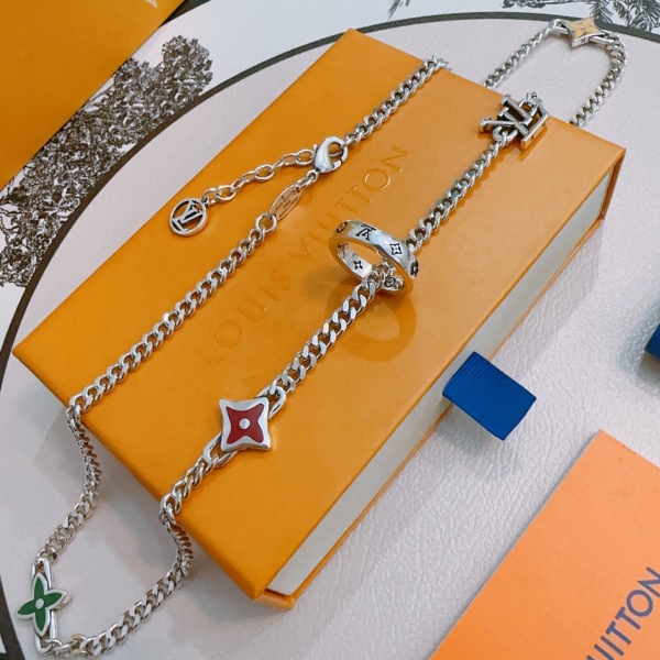 LOUIS VUITTON  루이비통  목걸이