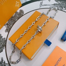 LOUIS VUITTON  루이비통  목걸이