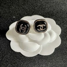 CHANEL  샤넬  귀걸이