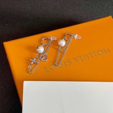 LOUIS VUITTON  루이비통  귀걸이